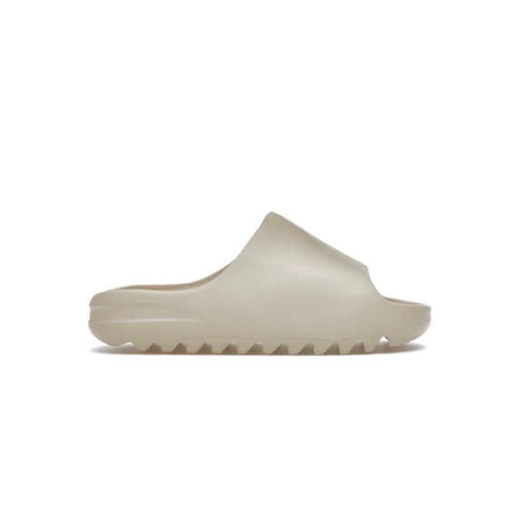 Yeezy Other - Adidas Yeezy Slide (Bone)